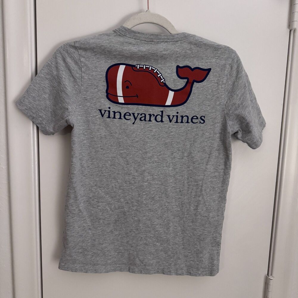 Boys M (12-14) Vineyard Vines Gray Whale Football Pocket TShirt 100% Cotton VGUC